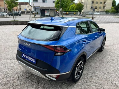 Kia Sportage 1.6 CRDi MHEV Business (13)