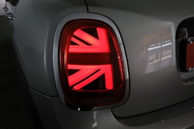 MINI Mini 1.5 Cooper Classic 5 porte (10)