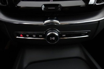 Volvo XC60 B4 Geartronic Momentum (12)