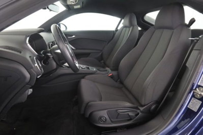 Audi TT Coupé 1.8 TFSI (2)