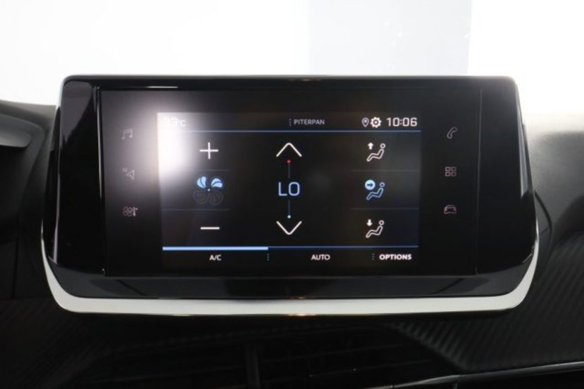 Peugeot 208 PureTech 100 Stop&Start EAT8 5 porte Allure Pack (11)