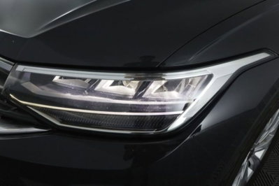 Volkswagen Tiguan 2.0 TDI 150 CV SCR DSG 4MOTION Life (9)