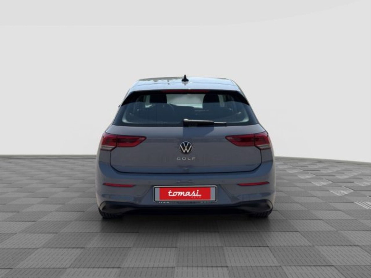 Volkswagen Golf Variant 2.0 TDI SCR DSG Life (4)