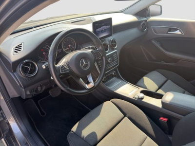 Mercedes-Benz CLA Shooting Brake 200 d Automatic Business (9)