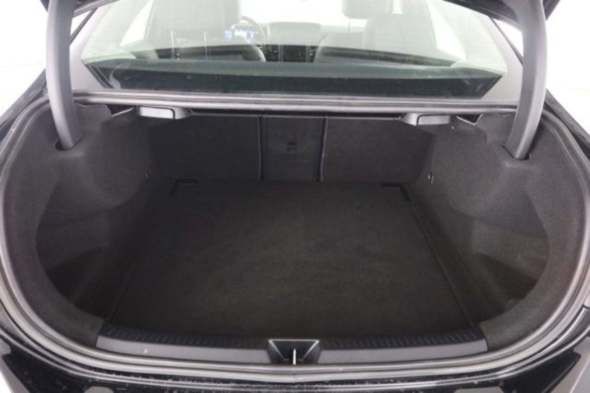Mercedes-Benz Classe A Sedan 180 d Progressive Advanced Plus auto (6)