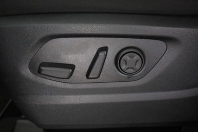 Hyundai Staria 2.2 2wd auto (14)