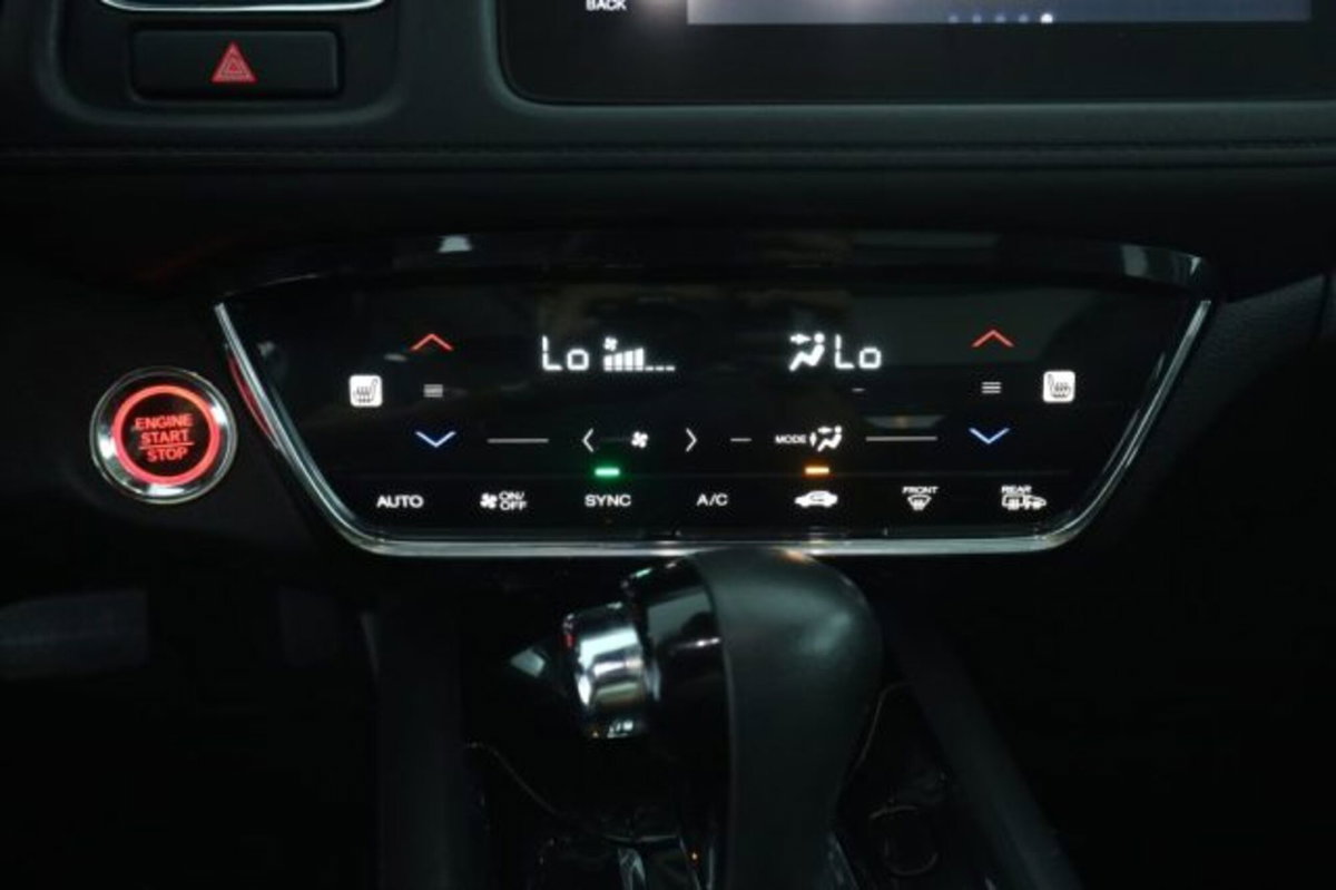 Honda HR-V 1.5 i-VTEC CVT Executive Navi ADAS (13)