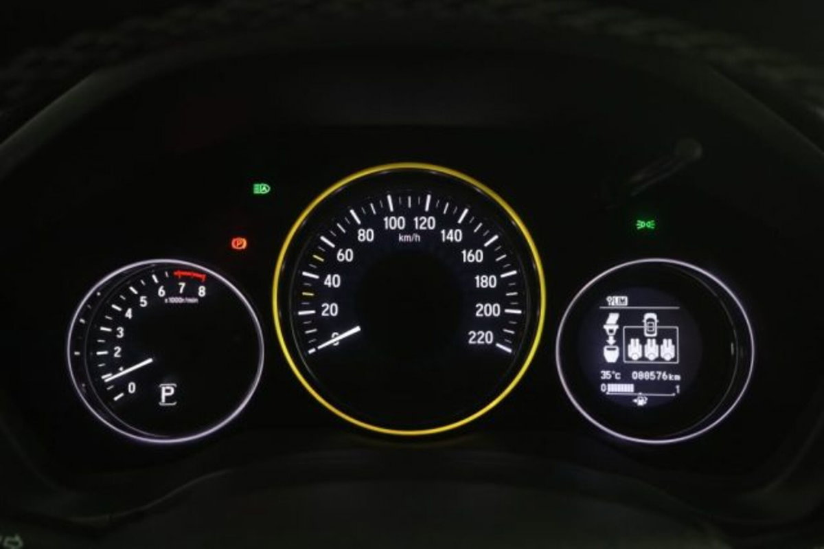 Honda HR-V 1.5 i-VTEC CVT Executive Navi ADAS (7)
