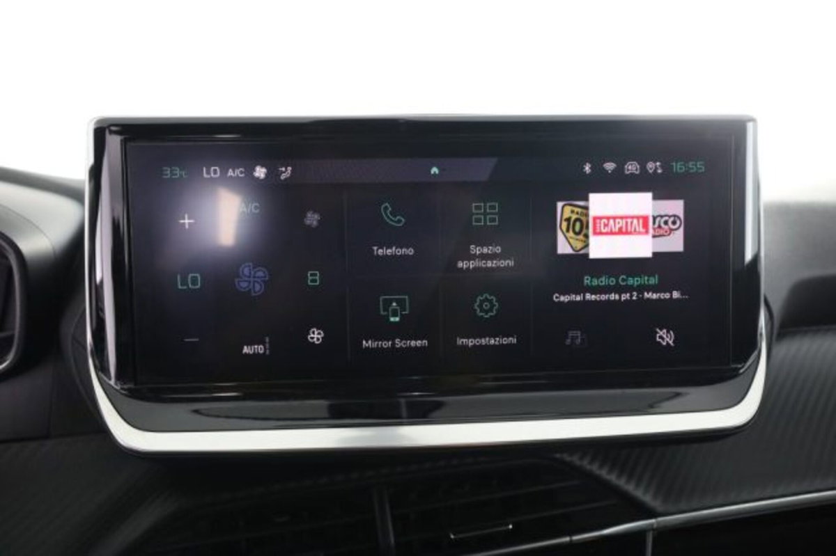 Peugeot 2008 PureTech 100 S&S Allure (11)