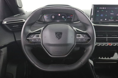Peugeot 2008 PureTech 100 S&S Allure (5)