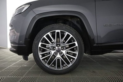 Jeep Compass 1.5 turbo t4 mhev Summit 2wd 130cv dct (8)