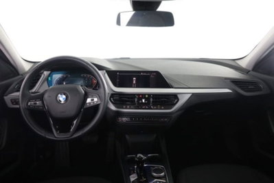 BMW Serie 1 116d 2.0 116CV cat 5 porte Attiva DPF (4)