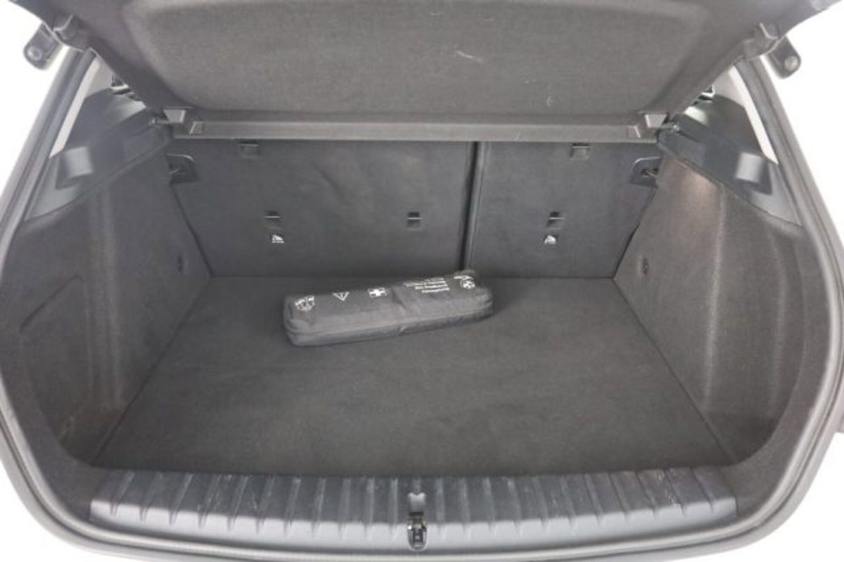 BMW Serie 1 116d 2.0 116CV cat 5 porte Attiva DPF (6)