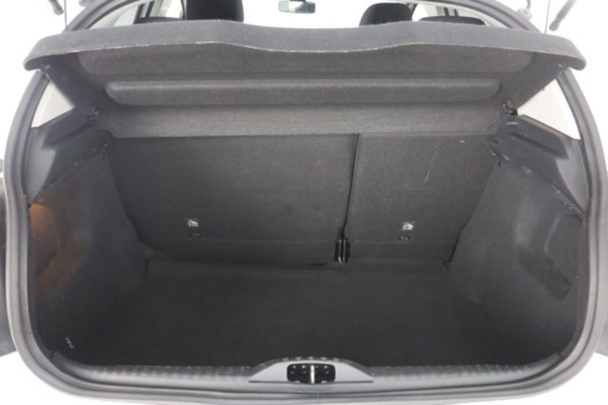 Citroen C3 1.2 puretech Max s&s 83cv neopatentati (6)