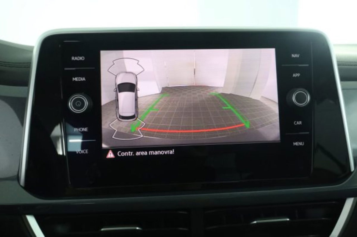 Volkswagen T-Roc 1.0 TSI Style (12)