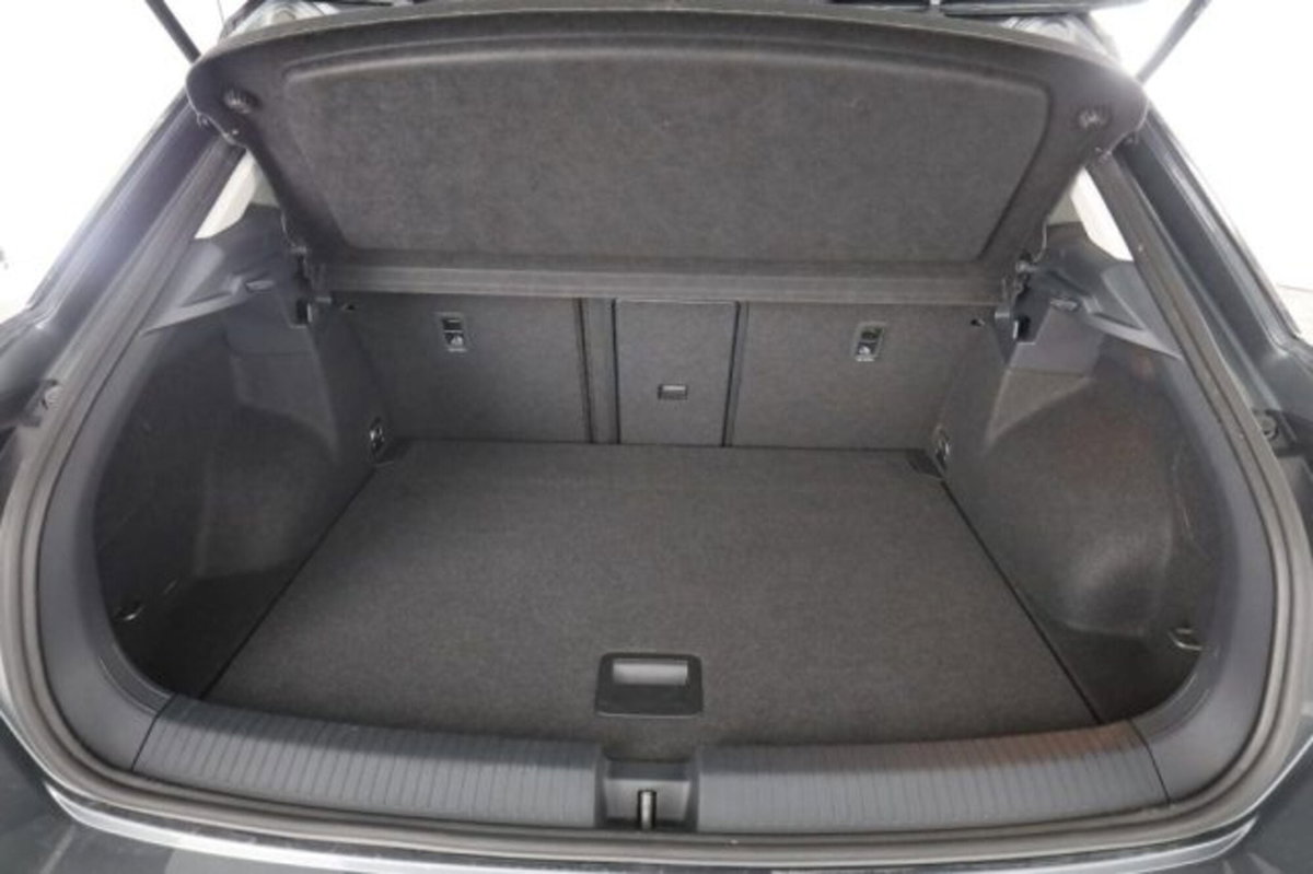 Volkswagen T-Roc 1.0 TSI Style (6)