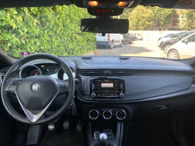 Alfa Romeo Giulietta 1.6 JTDm Super 120cv (12)