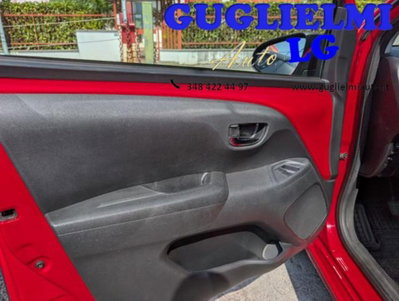 Toyota Aygo 1.0 VVT-i 69 CV 5 porte x-wave (11)