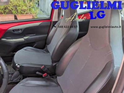Toyota Aygo 1.0 VVT-i 69 CV 5 porte x-wave (12)