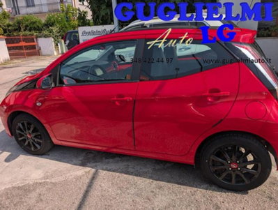 Toyota Aygo 1.0 VVT-i 69 CV 5 porte x-wave (4)