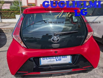 Toyota Aygo 1.0 VVT-i 69 CV 5 porte x-wave (6)