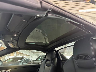 Mercedes-Benz SLC 200 Sport (16)