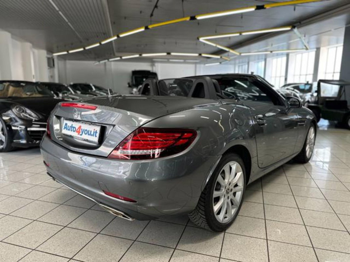 Mercedes-Benz SLC 200 Sport (3)