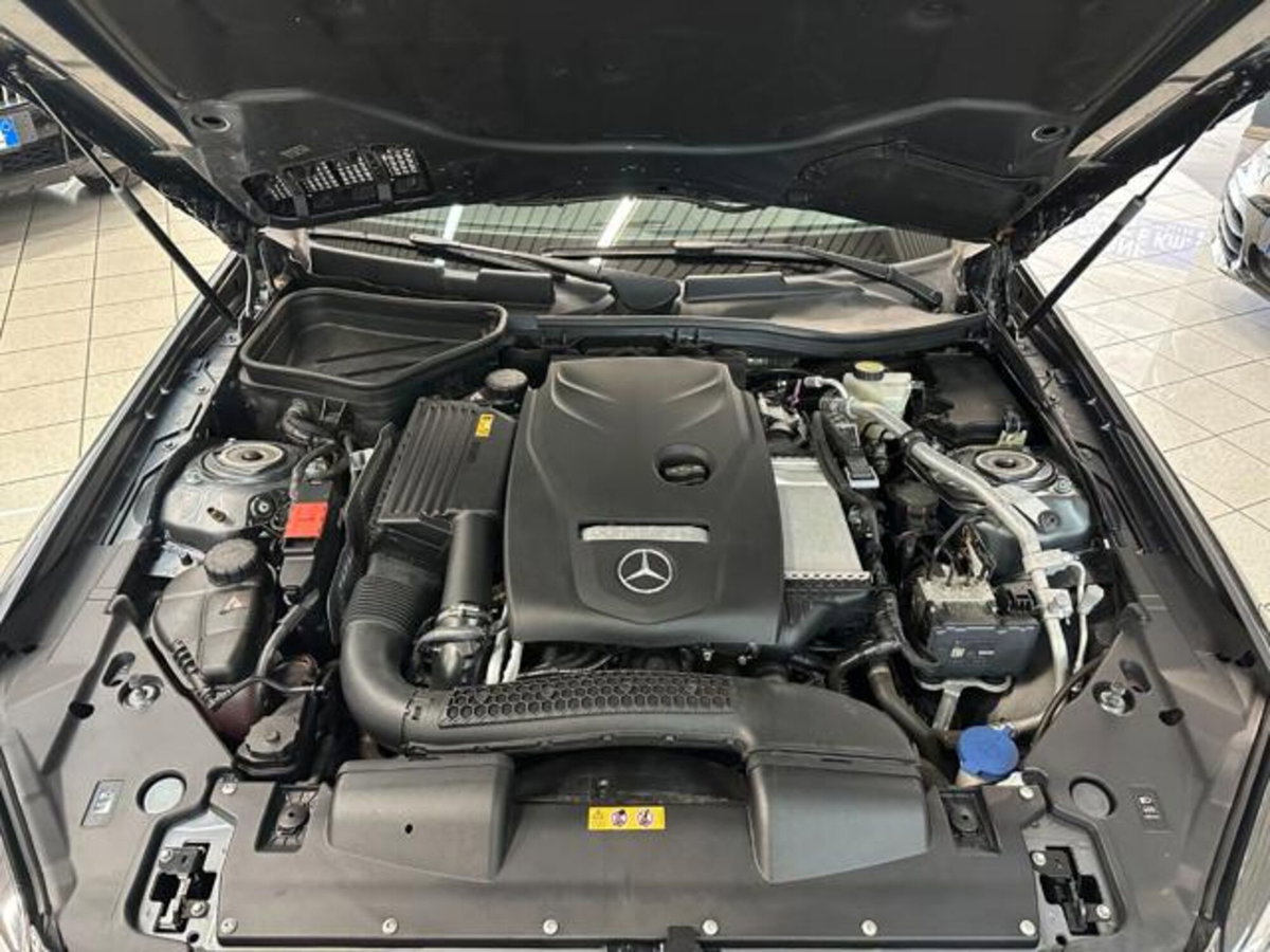 Mercedes-Benz SLC 200 Sport (6)