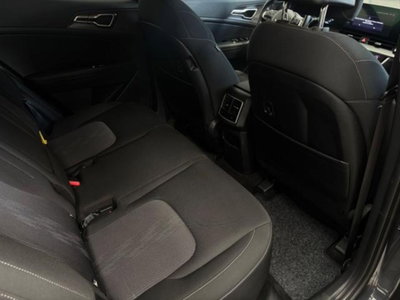 Kia Sportage 1.6 TGDi HEV AT Style (11)