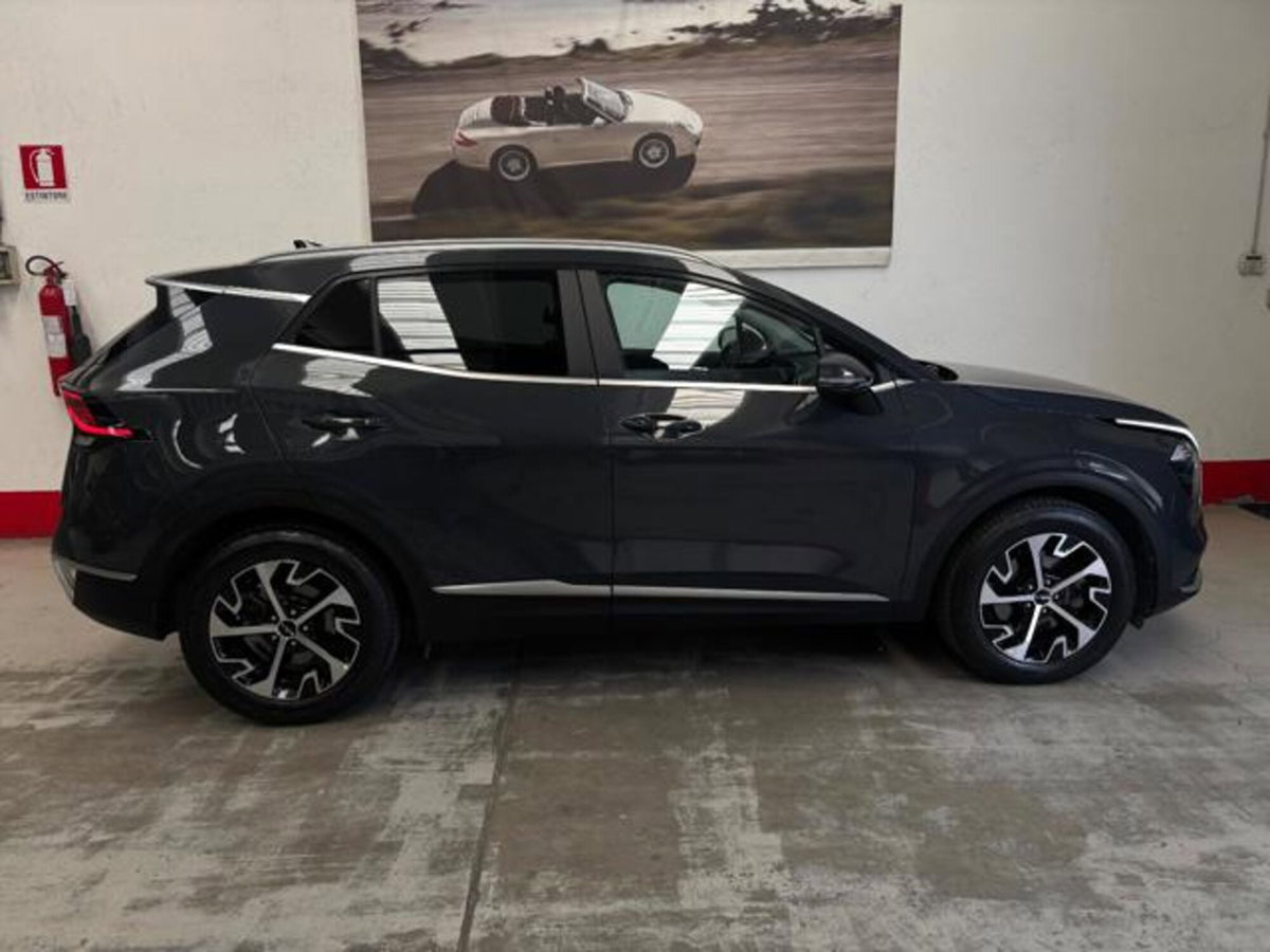 Kia Sportage 1.6 TGDi HEV AT Style (2)