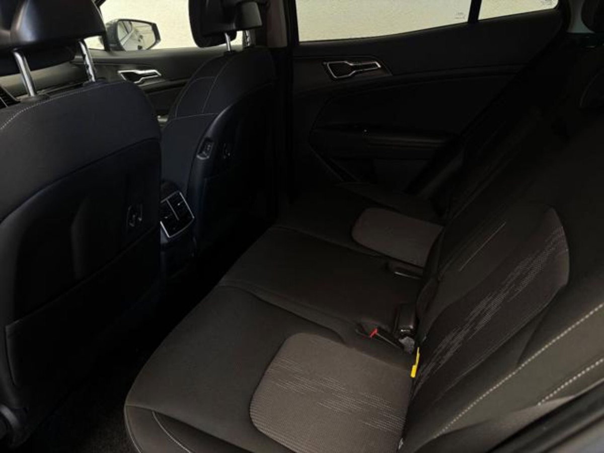Kia Sportage 1.6 TGDi HEV AT Style (7)