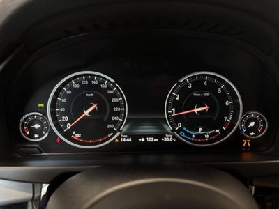 BMW X5 xDrive50i (7)