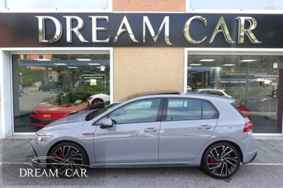 Volkswagen Golf 2.0 tsi GTI MT Ultimate 245cv (2)