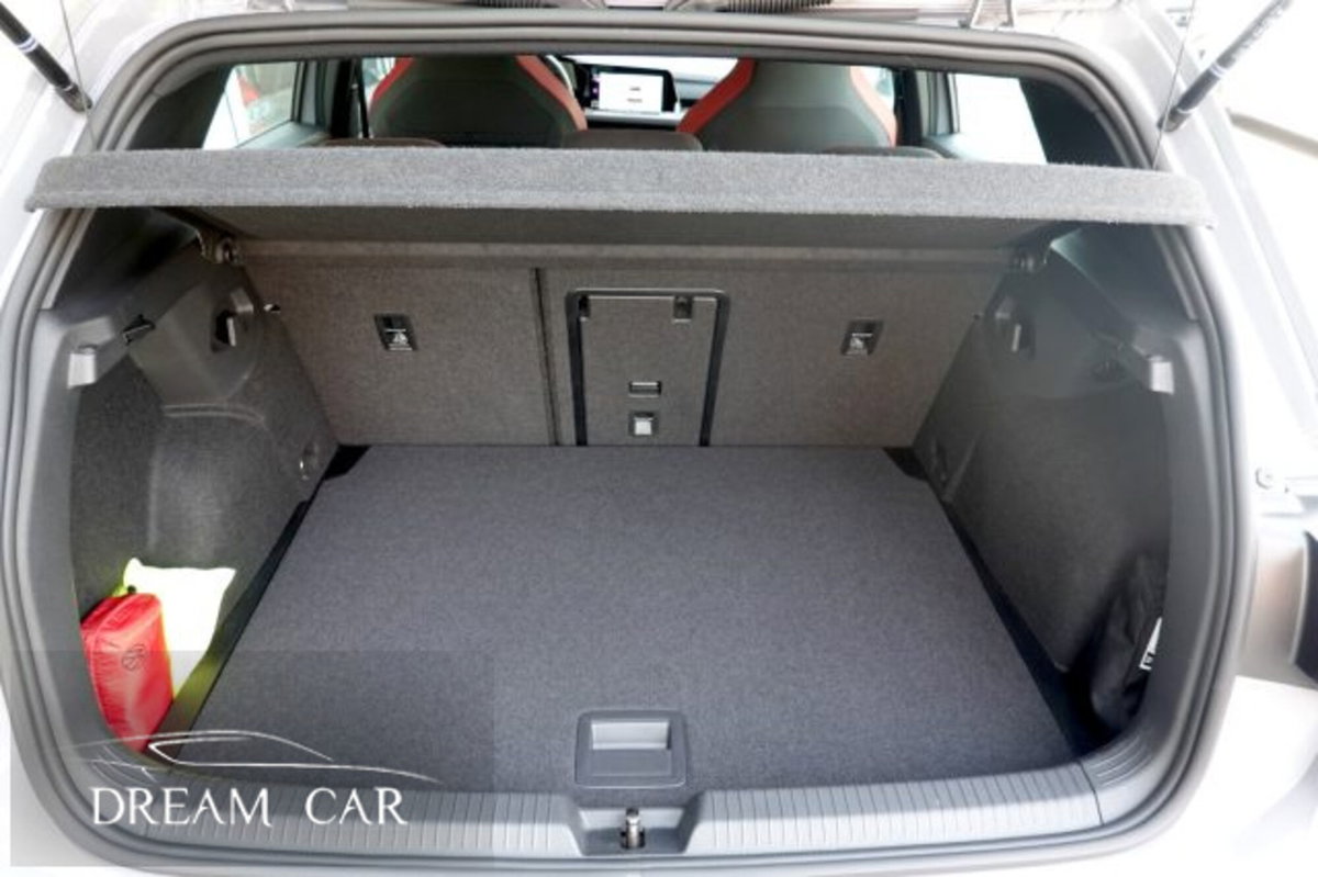 Volkswagen Golf 2.0 tsi GTI MT Ultimate 245cv (20)