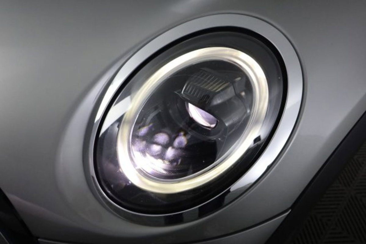 MINI Mini 1.5 Cooper Classic 5 porte (9)