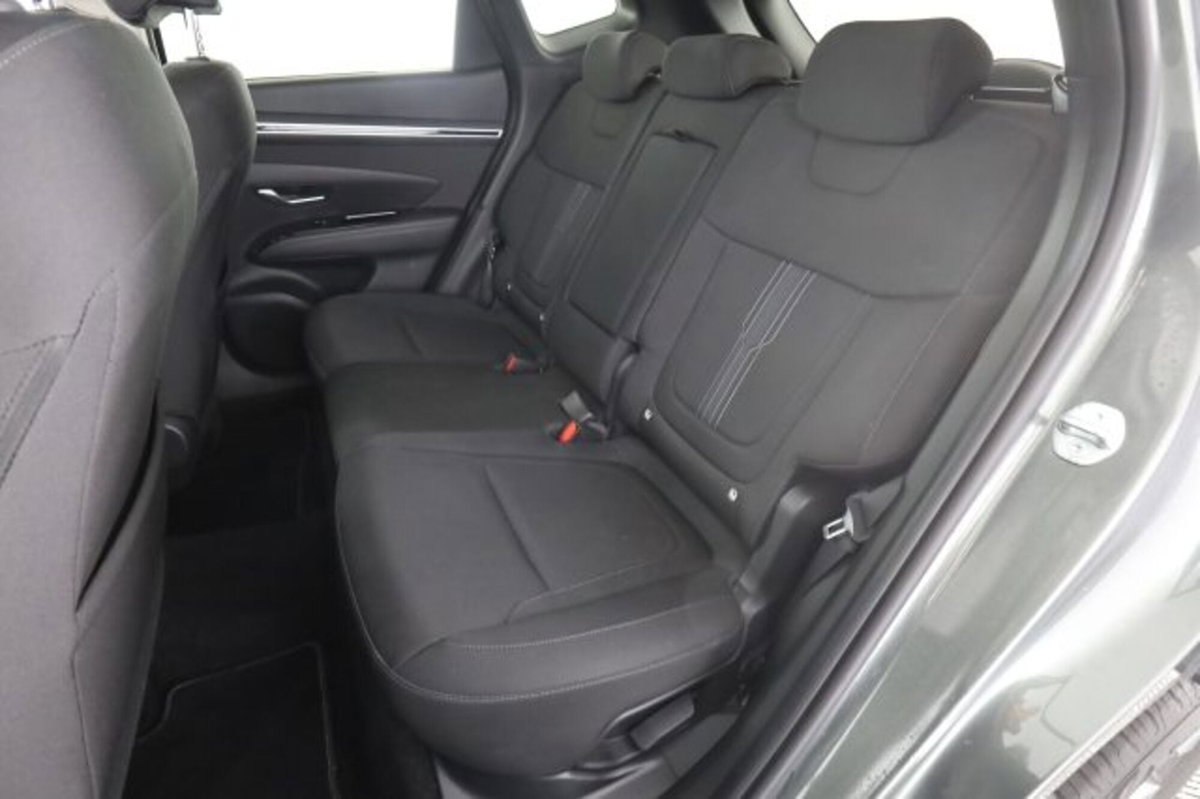 Hyundai Tucson 1.6 crdi 48V Xline 2wd dct (3)