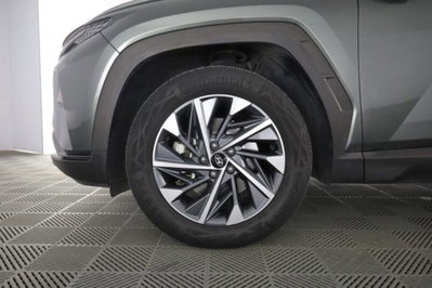 Hyundai Tucson 1.6 crdi 48V Xline 2wd dct (8)