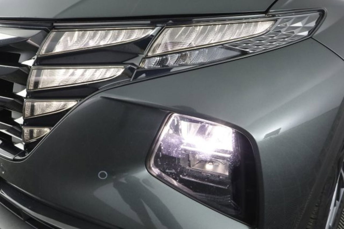 Hyundai Tucson 1.6 crdi 48V Xline 2wd dct (9)