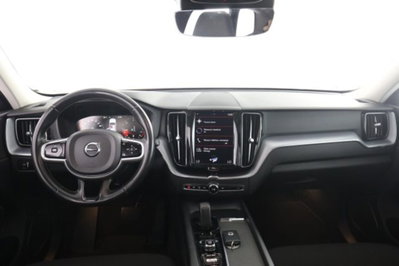 Volvo XC60 B4 (d) AWD Geartronic Business Plus (4)