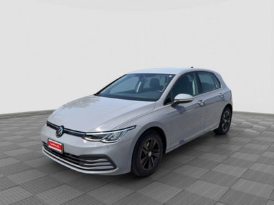Volkswagen Golf Variant 2.0 TDI SCR DSG Life usata