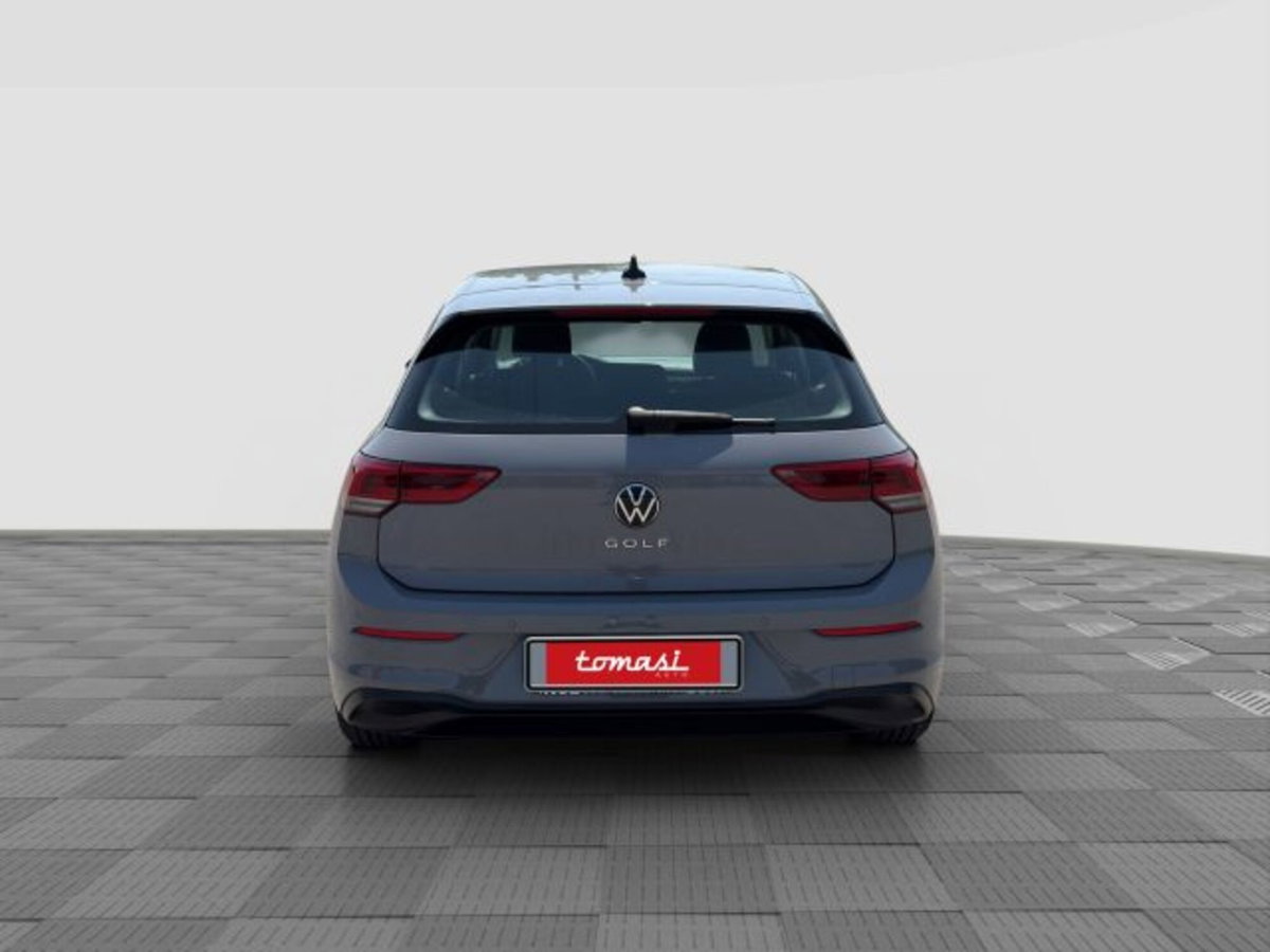 Volkswagen Golf Variant 2.0 TDI SCR DSG Life (4)