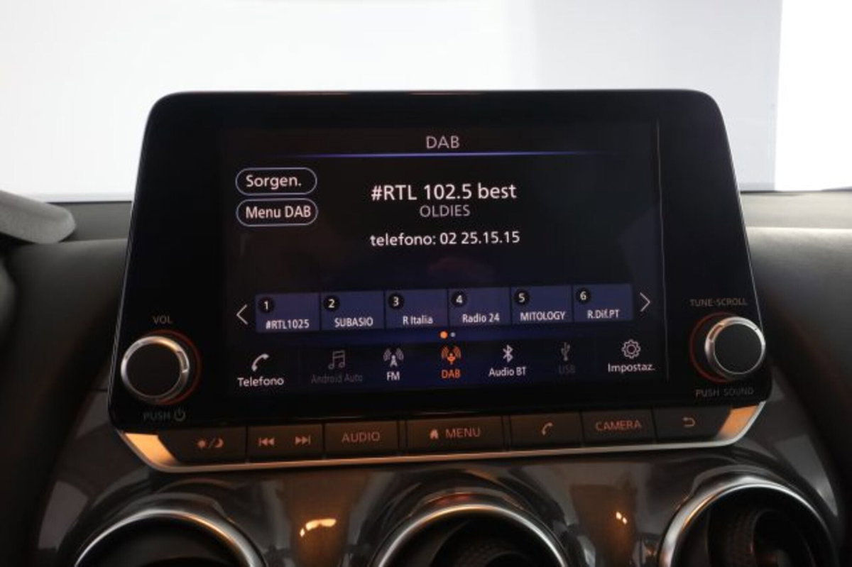 Nissan Juke 1.0 dig-t N-Connecta 114cv dct (11)
