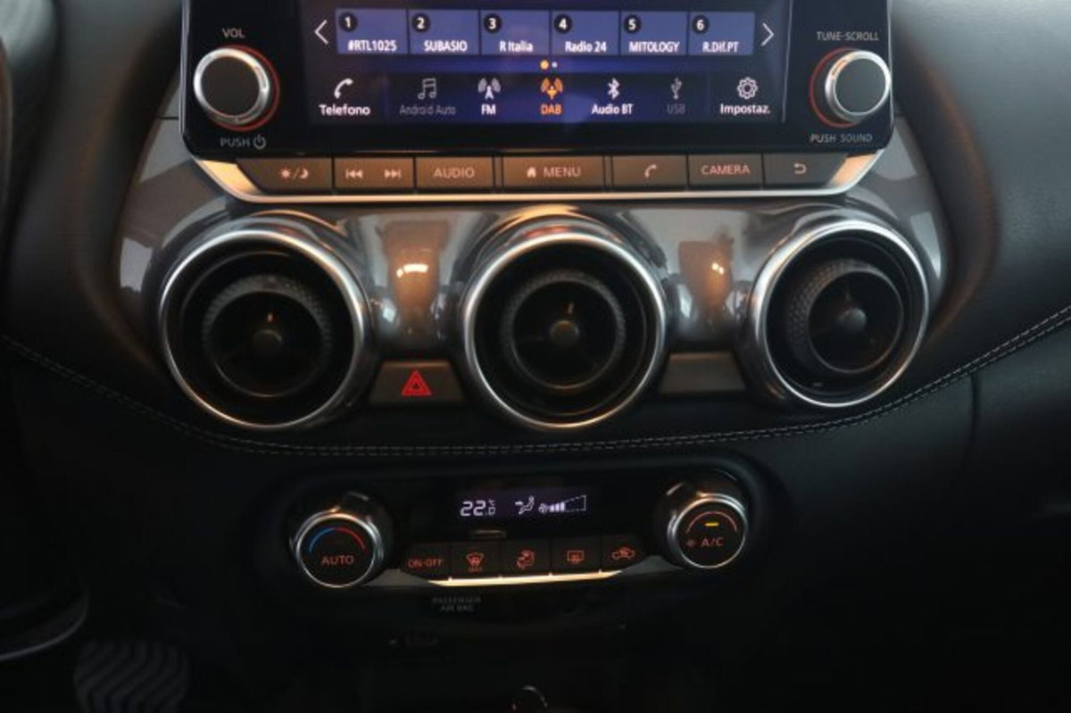 Nissan Juke 1.0 dig-t N-Connecta 114cv dct (13)