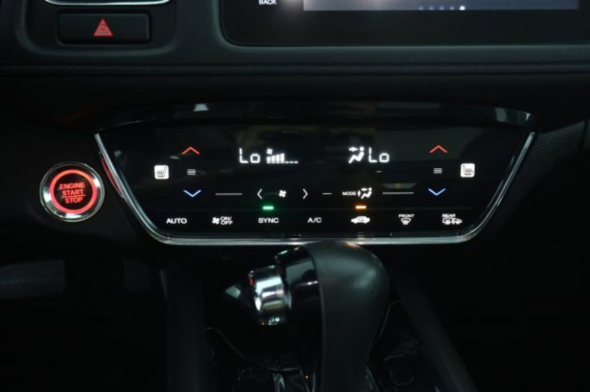 Honda HR-V 1.5 i-VTEC CVT Executive Navi ADAS (13)