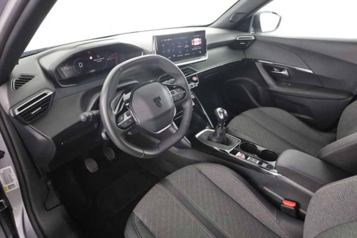 Peugeot 2008 PureTech 100 S&S Allure