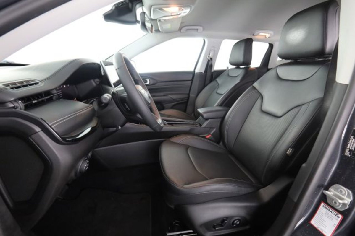 Jeep Compass 1.5 turbo t4 mhev Summit 2wd 130cv dct (2)