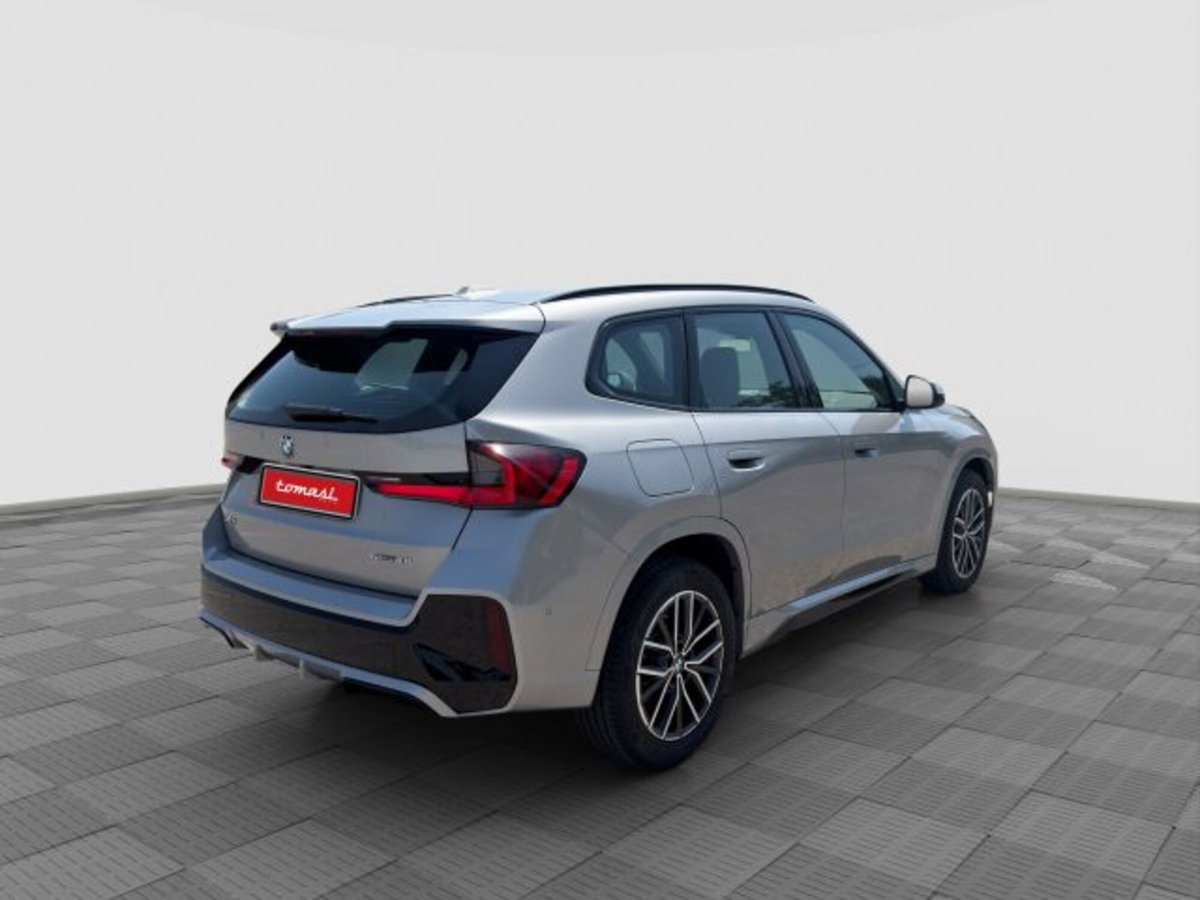 BMW X1 sDrive 18i Msport (5)