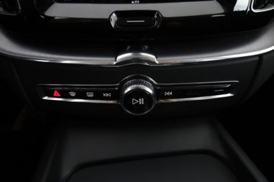Volvo XC60 B4 Geartronic Momentum (12)