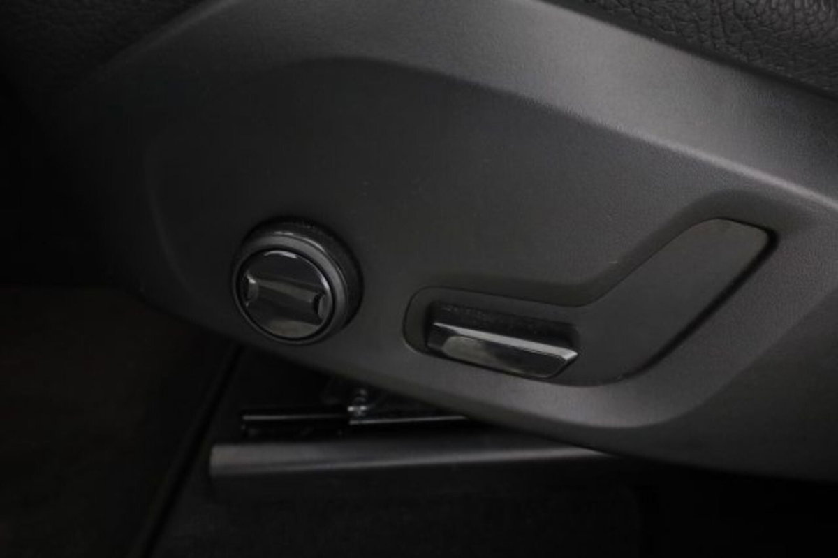Volvo XC60 B4 Geartronic Momentum (14)