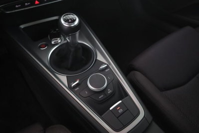 Audi TT Coupé 1.8 TFSI (12)